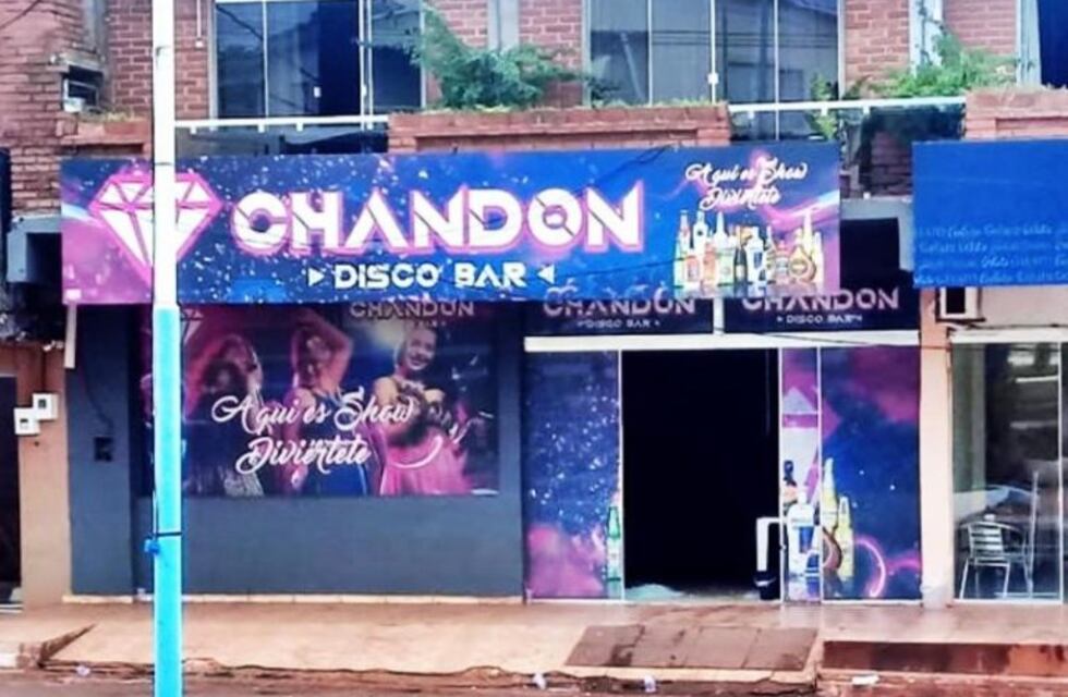 Baleados en San Antonio: el menor recibe asistencia para respirar