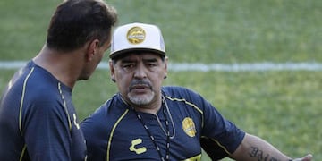 Maradona, cuando se rumoreaba que podía dirigir San Martín de San Juan