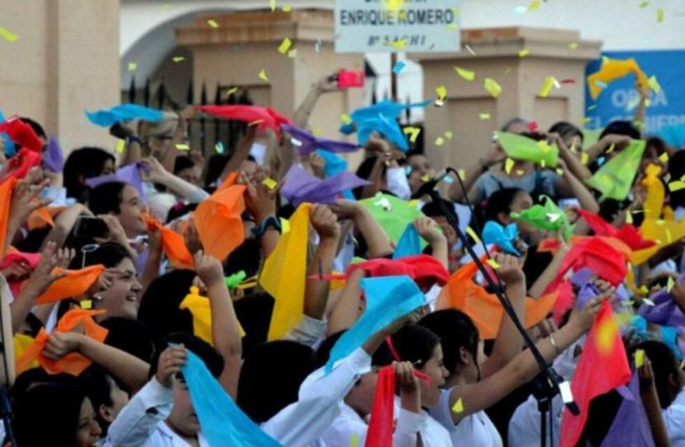 Este jueves, más de 1.500 niños de escuelas municipales le cantarán a la ciudad