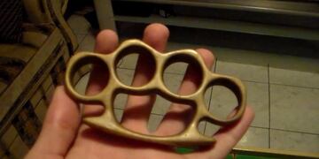 Detenido por amenazas con una manopla