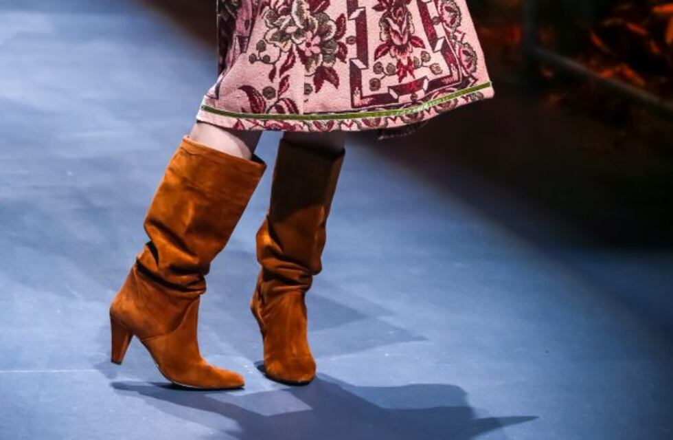 Botas midi: complemento básico invernal