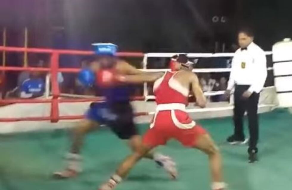 El impresionante doble nocaut en una pelea de boxeo que se volvió viral y sorprende al mundo