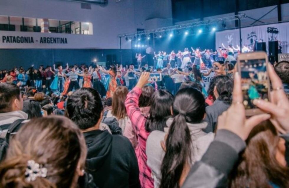 Se vivió una gran fiesta patria en el micro estadio Jose Vargas