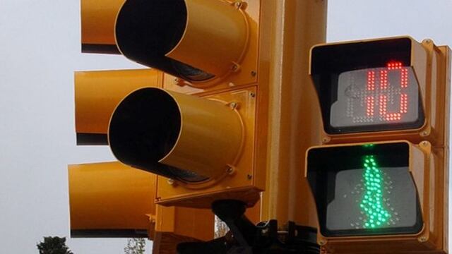 Semáforos peatonales