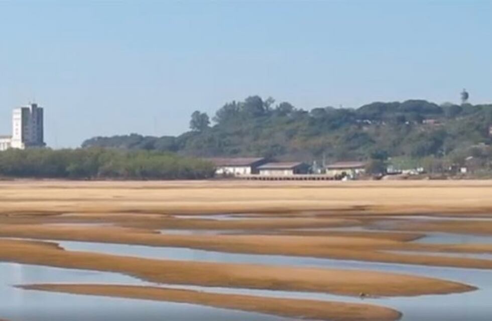Inusuales postales de la costa rosarina con el Paraná que sigue muy bajo