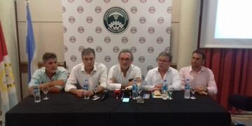 El ministro Daniel Costamagna adelantó cambios en el personal de su área\u002E (Vía Rafaela)