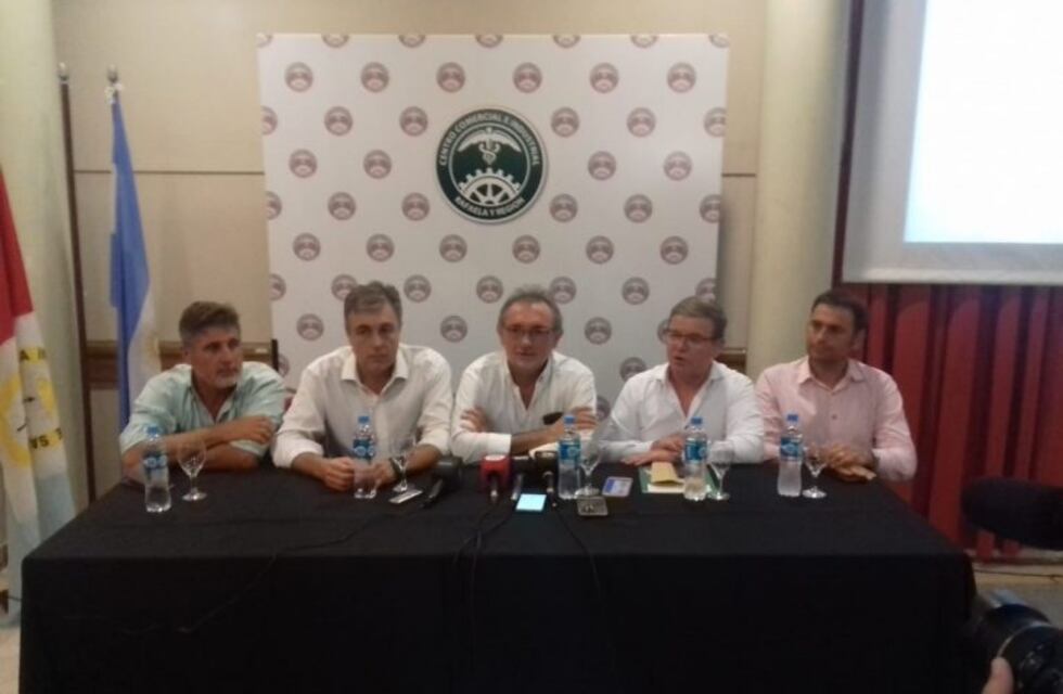 Daniel Costamagna, asombrado: "Teníamos 400 asesores y contratados"