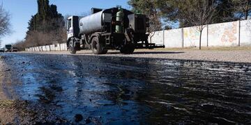 Asfalto en General Alvear, trabajos en calle Andrés Pocen en el distrito de Bowen\u002E