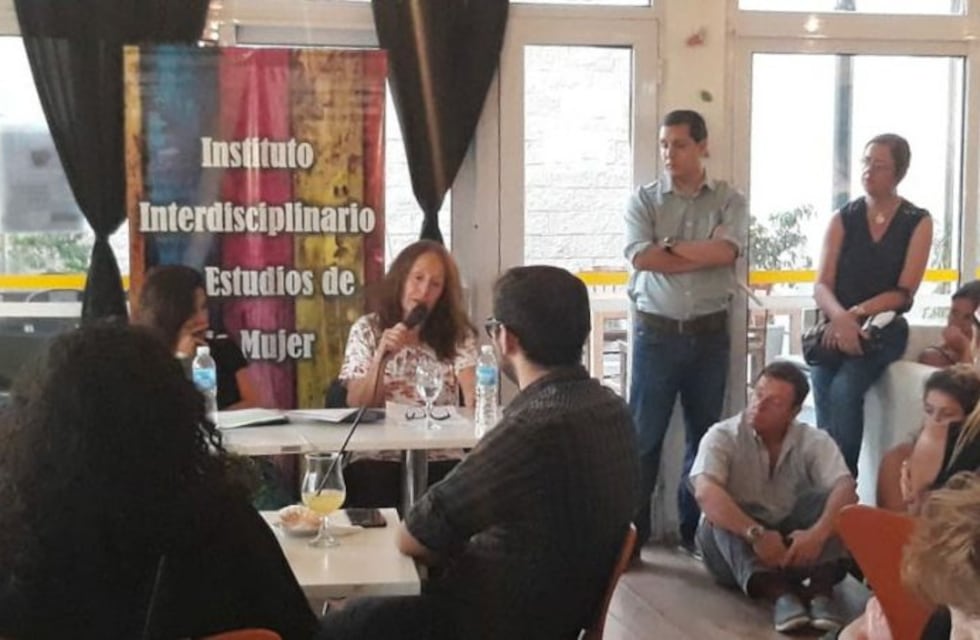 Se realizó el Café Científico Miradas de Género al Trabajo de las Mujeres