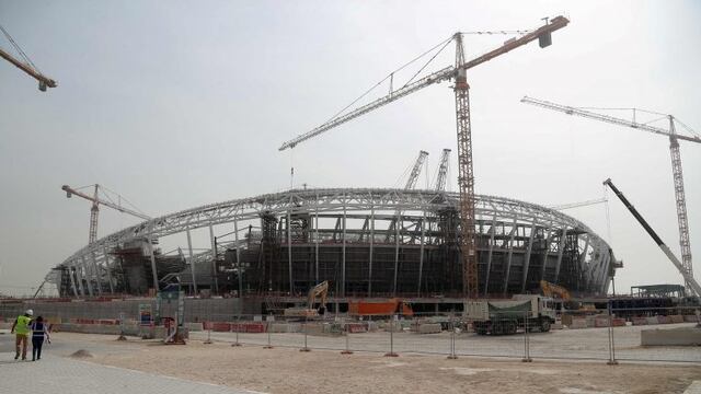 Los preparativos para el Mundial de Qatar demandaron gran cantidad de obreros y mucho de ellos, extranjeros. Foto: Archivo.