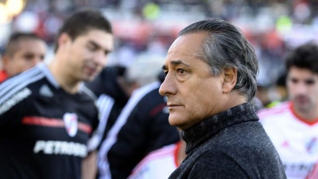Juan José López jugó en River y en Talleres, y dirigió a los dos equipos. Con descensos a cuestas (La Voz archivo).