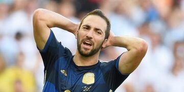 Alfio Basile, lapidario con Gonzalo Higuaín: \