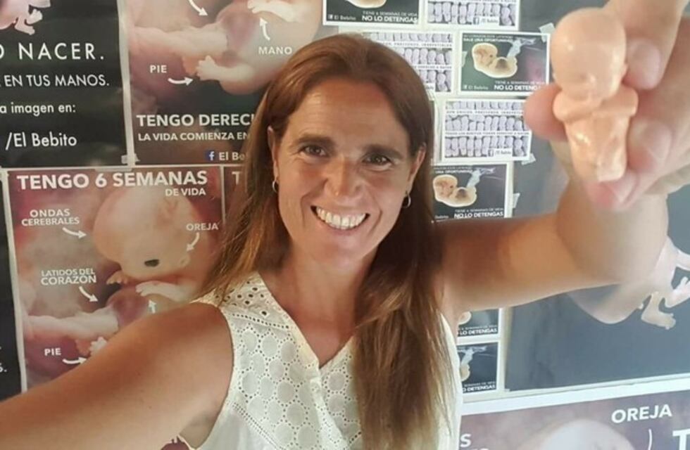 Debate por el aborto: la comparación de la "militante del bebito"