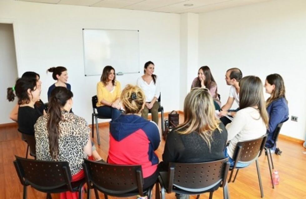 Comienza un ciclo de charlas sobre: mujeres, historia y feminismo