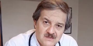 El video viral de un médico tucumano sobre el uso del casco