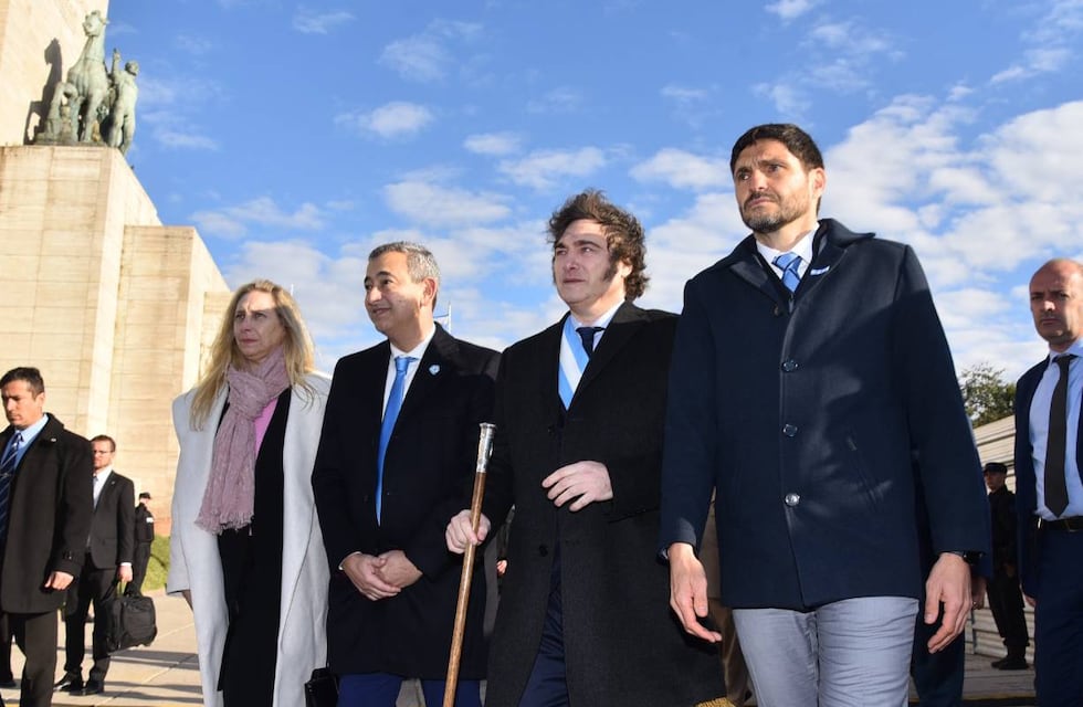 Pacto de Mayo: Maximiliano Pullaro se aleja del “apoyo incondicional” a Javier Milei