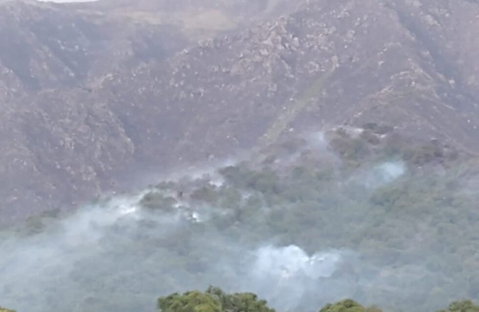 Incendio en La Paz: está controlado en un 80%
