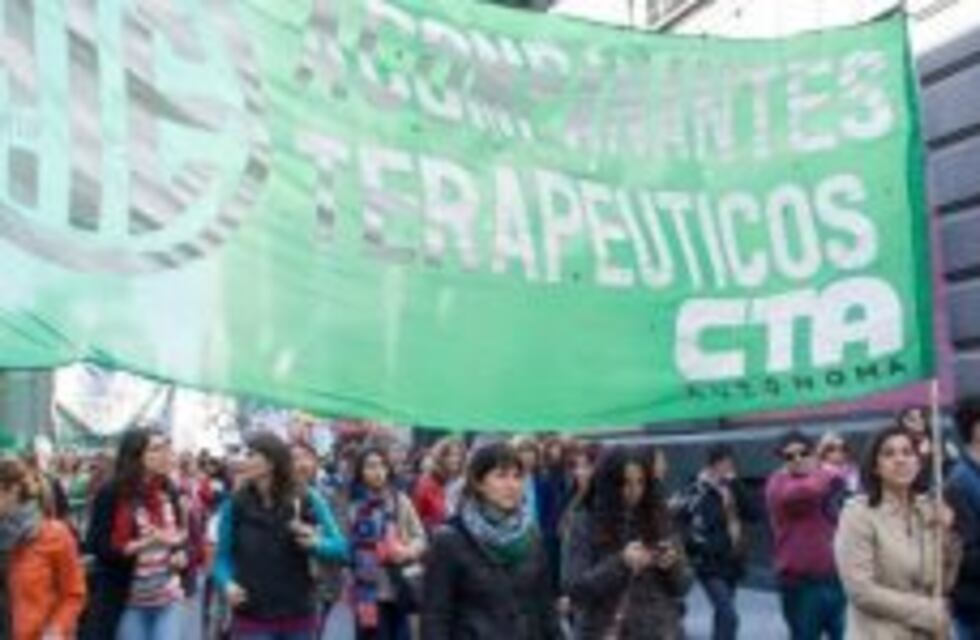 Acompañantes terapéuticos se manifestarán este viernes por la falta de pago de sus haberes