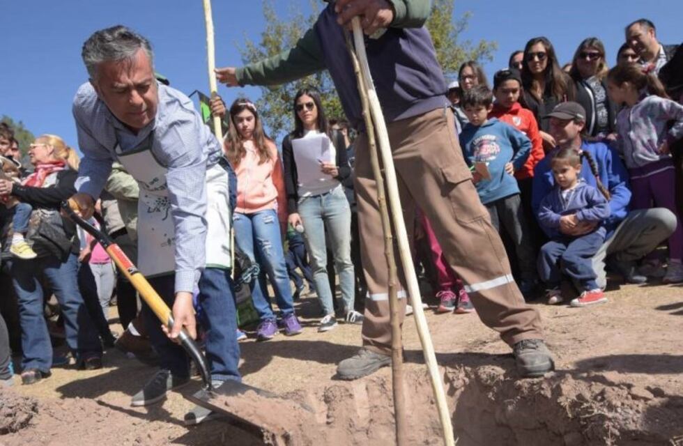 Prometen una inversión de  $543 millones en el Programa de Infraestructura Municipal