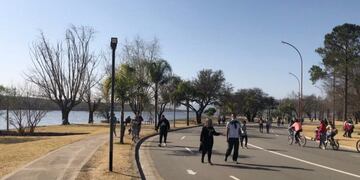 Costanera del Lago San Roque (Foto: VíaCarlosPaz)