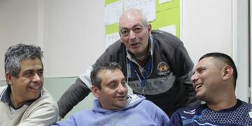 Carlos, José, Luis y Mario, en el entorno de la Hospedería\u002E