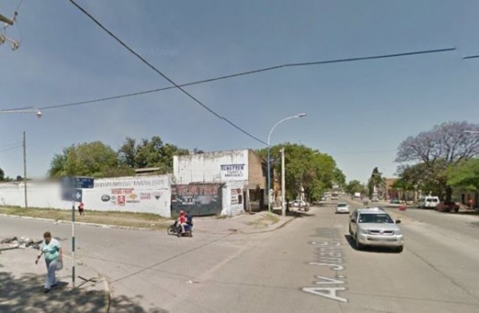 Un menor se escapó tras chocar a una moto y fue atrapado por la Policía