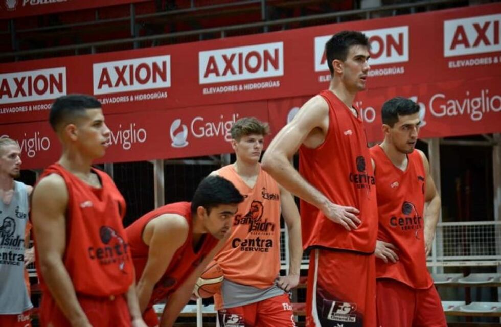 Los Halcones Rojos expectantes en el nuevo campeonato