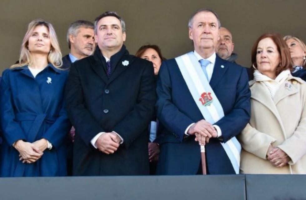 El intendente Mestre participó de los actos oficiales por el 9 de Julio