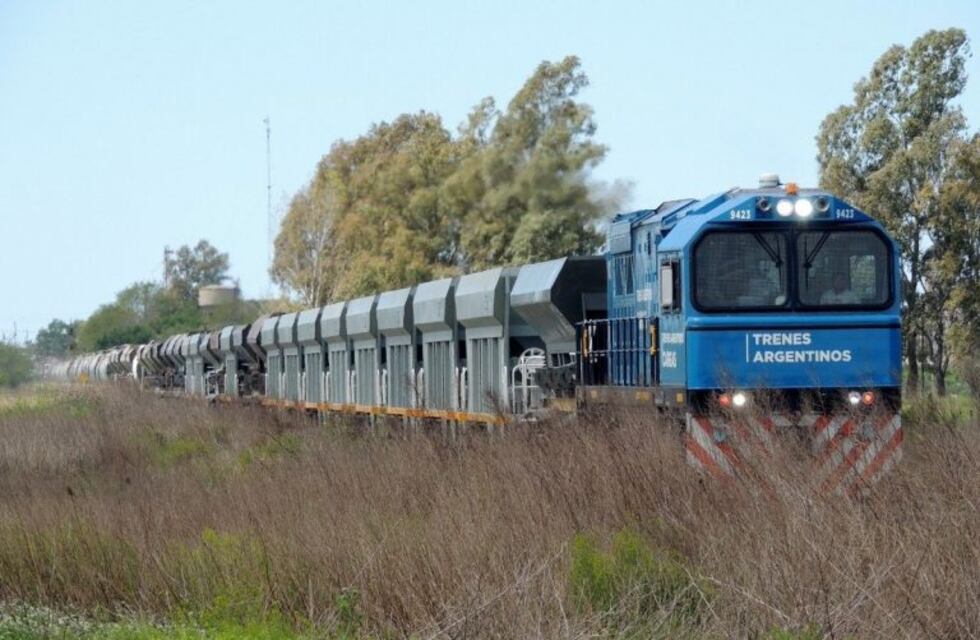 El tren de cargas volverá a unir a Mendoza con los puertos rosarinos