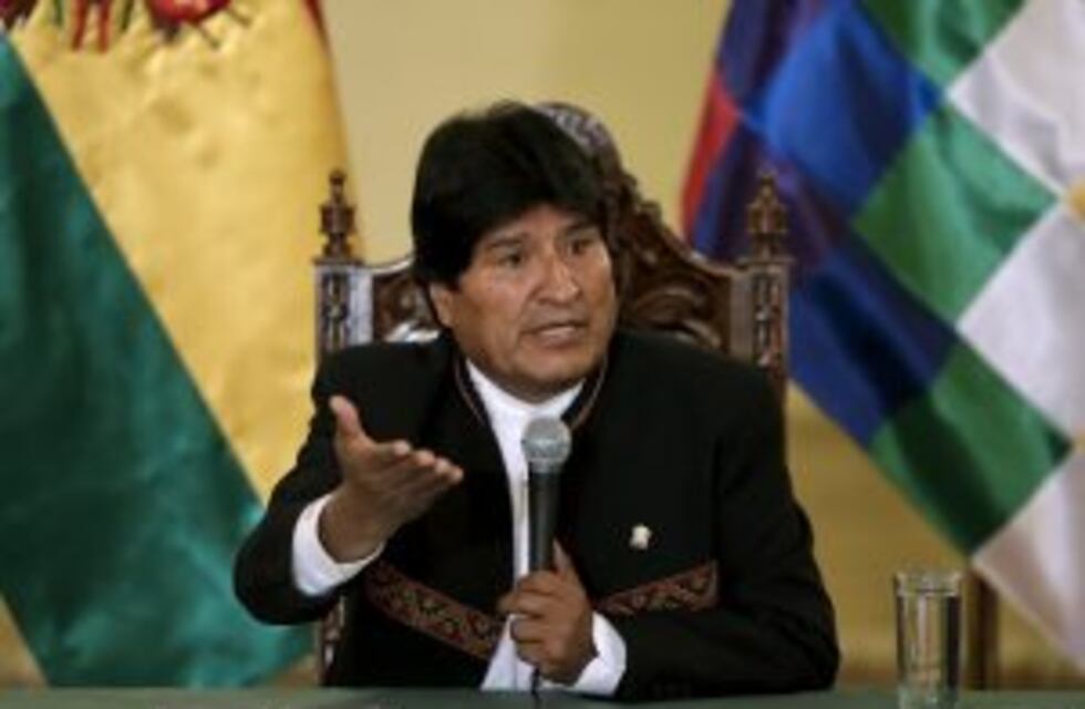 Bolivia critica la política migratoria de Argentina y advierte que puede generar "xenofobia"