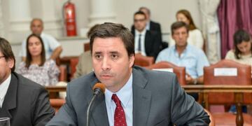 Senador Nicolás Mattiauda\nCrédito: Web