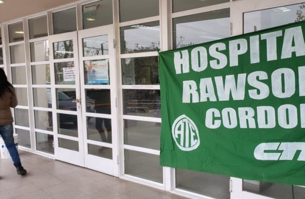 Trabajadores de la salud reclamaron por falta de personal en diferentes áreas