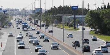 Invertirán 427 millones en obras en la Autopista La Plata-Buenos Aires