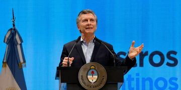 Macri realizando los anuncios en el CCK\u002E (EFE)