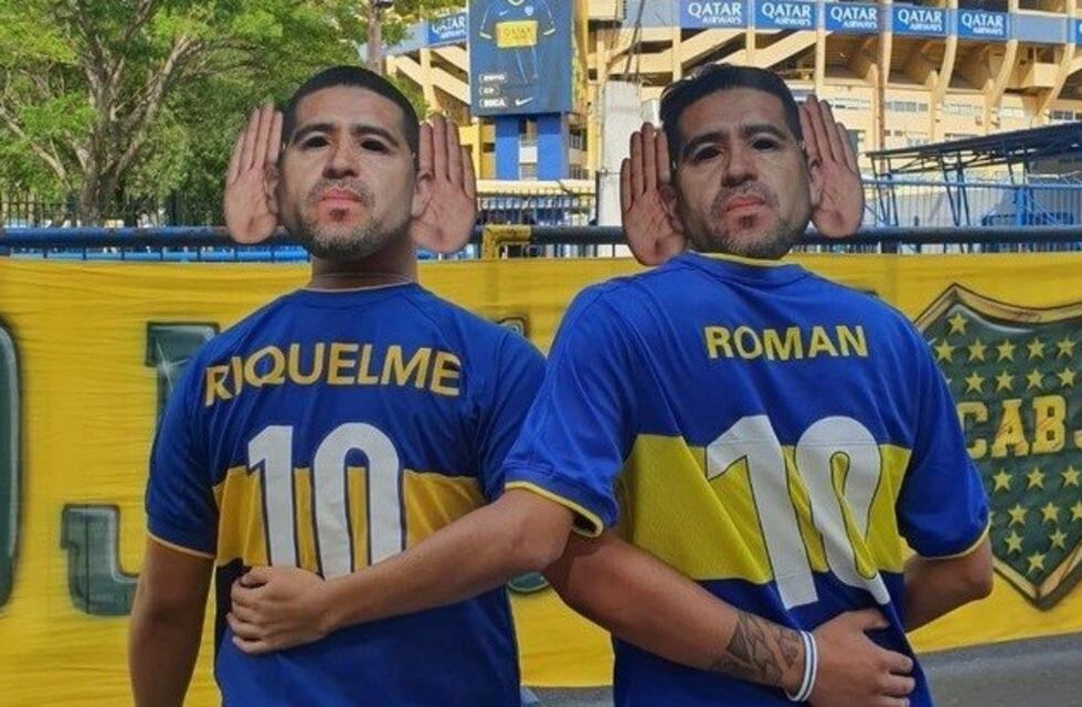 Boca - Argentinos: No dejaron entrar a los hinchas con caretas de Riquelme en La Bombonera