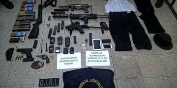 Secuestraron gran cantidad de armamento y detuvieron a 9 personas durante allanamientos de la Divisiu00f3n Judiciales de la Unidad Regional II.