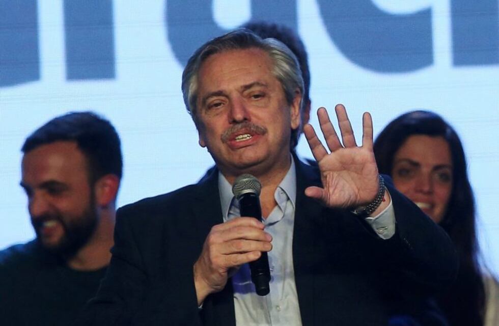 "Es como el padre nuestro que rezan los ateos antes de morir", dijo Alberto Fernández sobre las medidas económicas