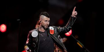 Maroon 5 US singer Adam Levine performs during the 61th Vina del Mar International Song Festival in Vina del Mar, Chile, on February 27, 2020\u002E (Photo by JAVIER TORRES / AFP)