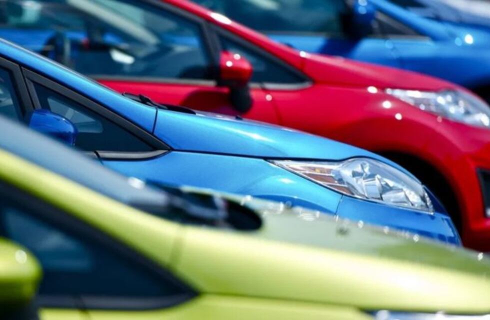 Por la brecha cambiaria, los automóviles 0 km bajaron hasta 20 mil dólares
