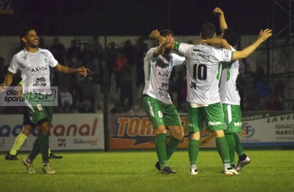 Goleó Sportivo Belgrano y manda en el Federal A
