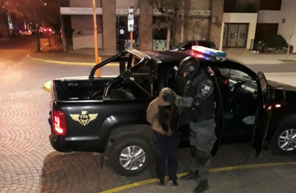 San Francisco: una pareja detenida por comercializar cocaína en su despensa