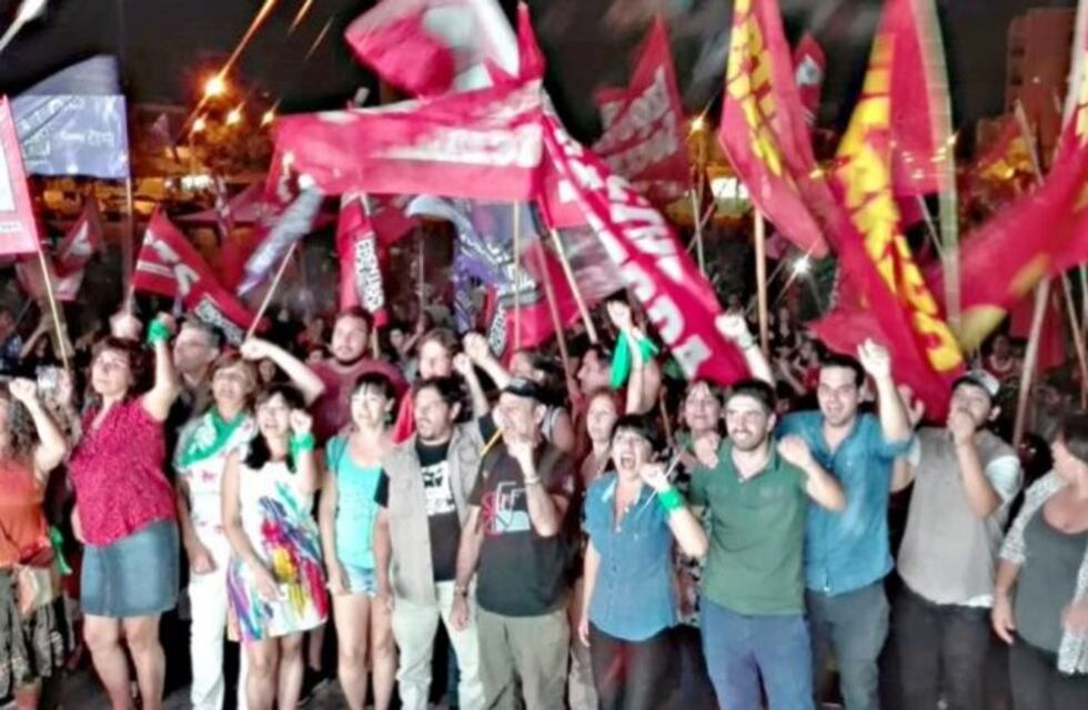 Jure: "La consolidación de las dos bancas del FIT representa también un revés para el macrismo"