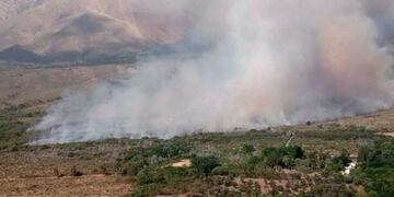 Tres aviones hidrantes apoyan la labor de los brigadistas\u002E