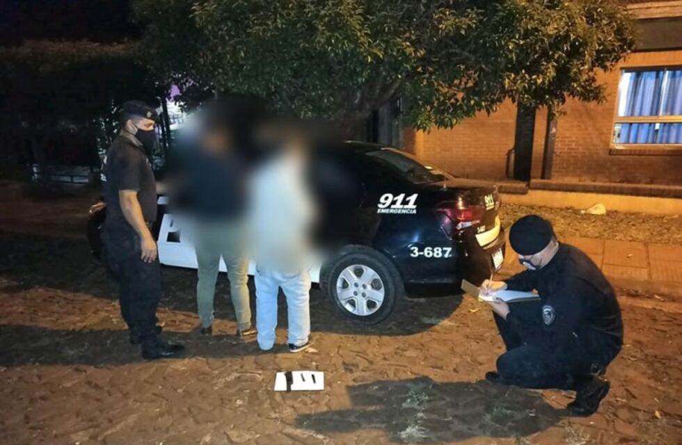 Un abuelo y su nieto discutieron y se amenazaron con armas blancas