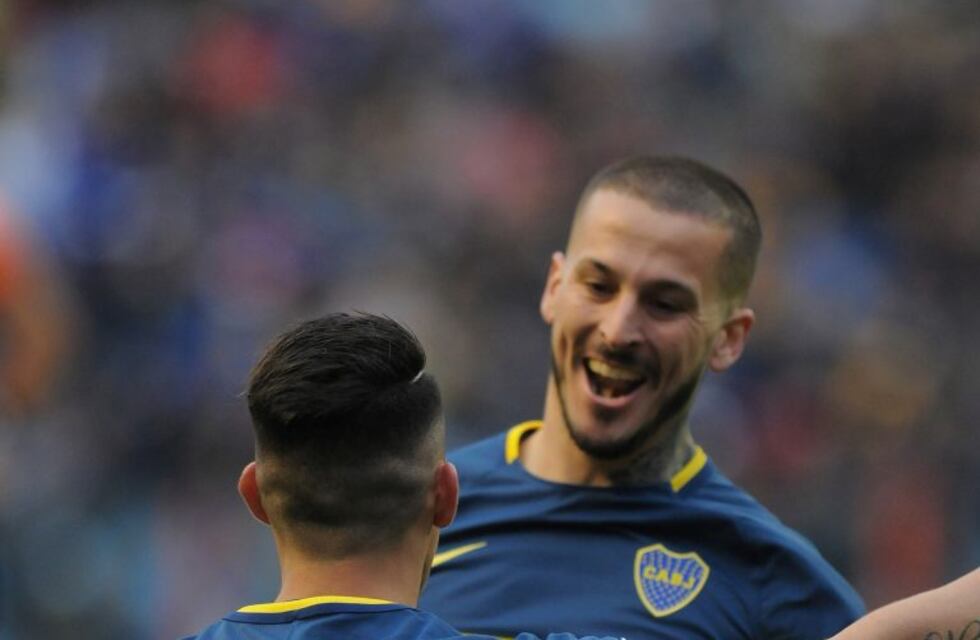 Boca venció a Chacarita y es puntero absoluto