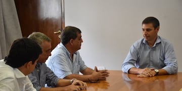 El secretario de Gobierno, Gustavo Leone, se mostró a favor de la iniciativa\u002E (@eduardotoniolli)