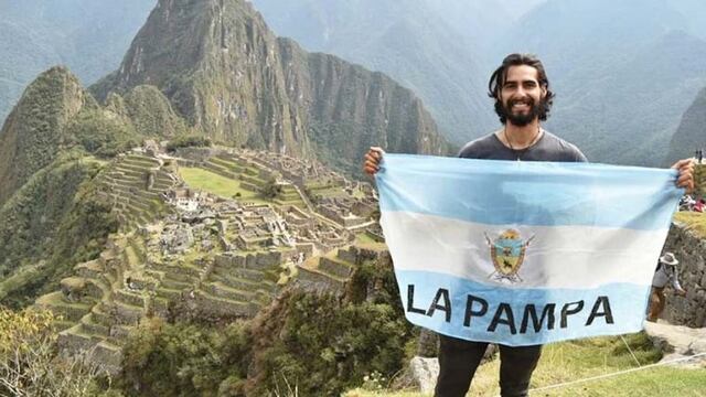 Brian Alanis, hasta Alaska en bicicleta (Facebook)