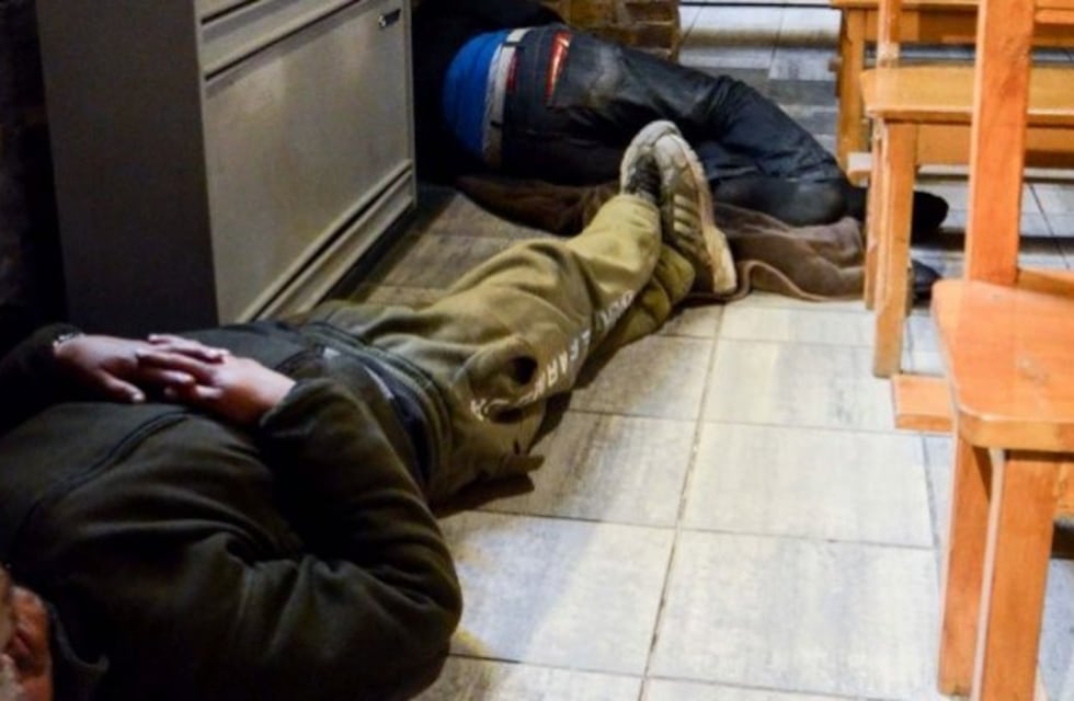 Neuquén: se duplicó la cantidad de gente que duerme en la calle