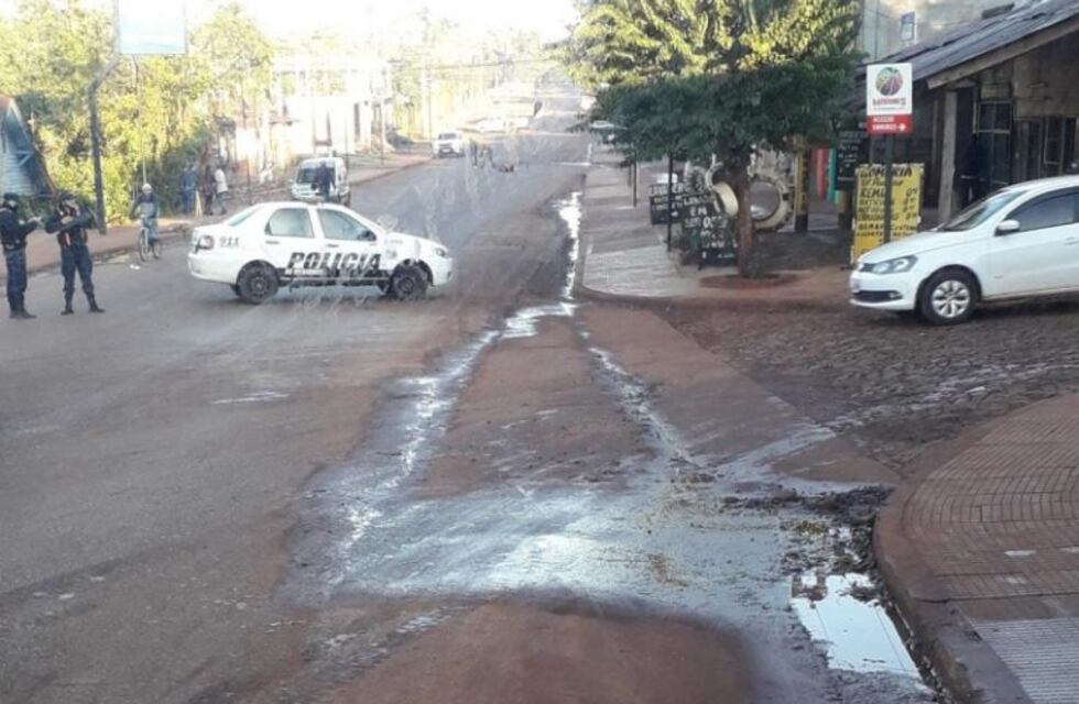 Un choque entre un auto y una moto dejó a un hombre lesionado