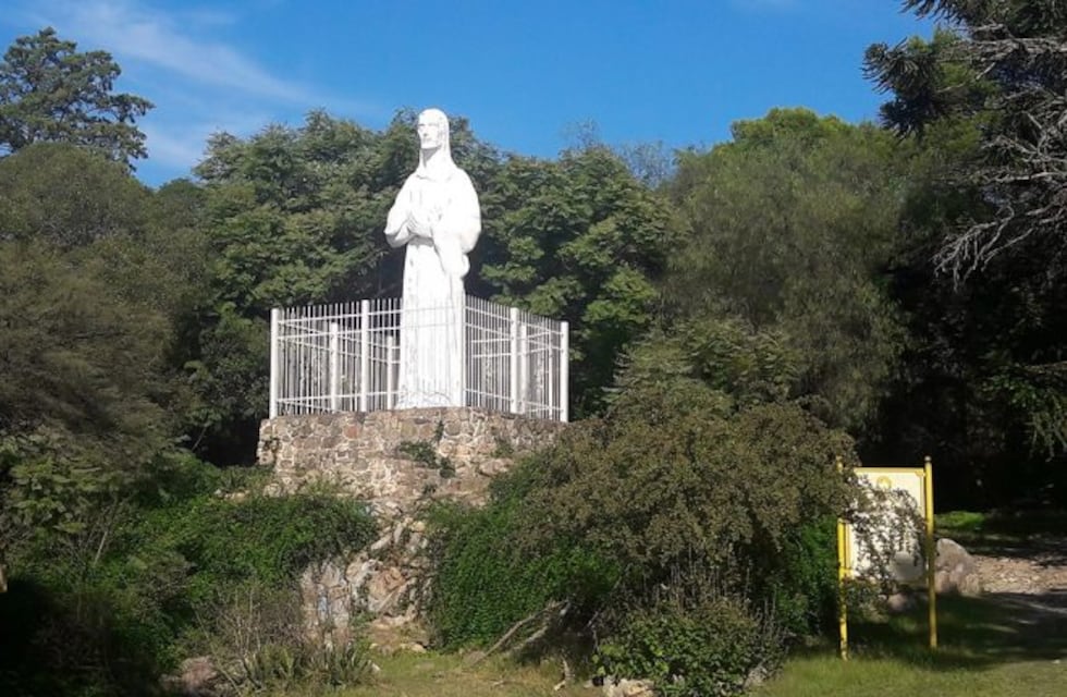 El Cristo de Ñu Porá víctima del vandalismo